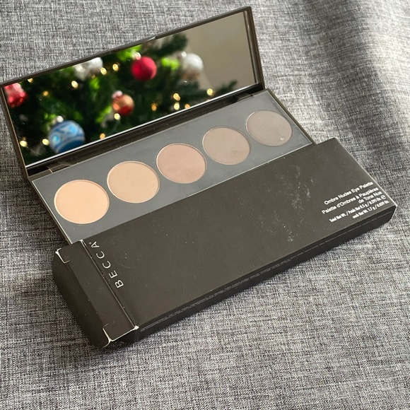 NEW! Becca Ombré Rouge eyeshadow pallet. - Picture 2 of 3